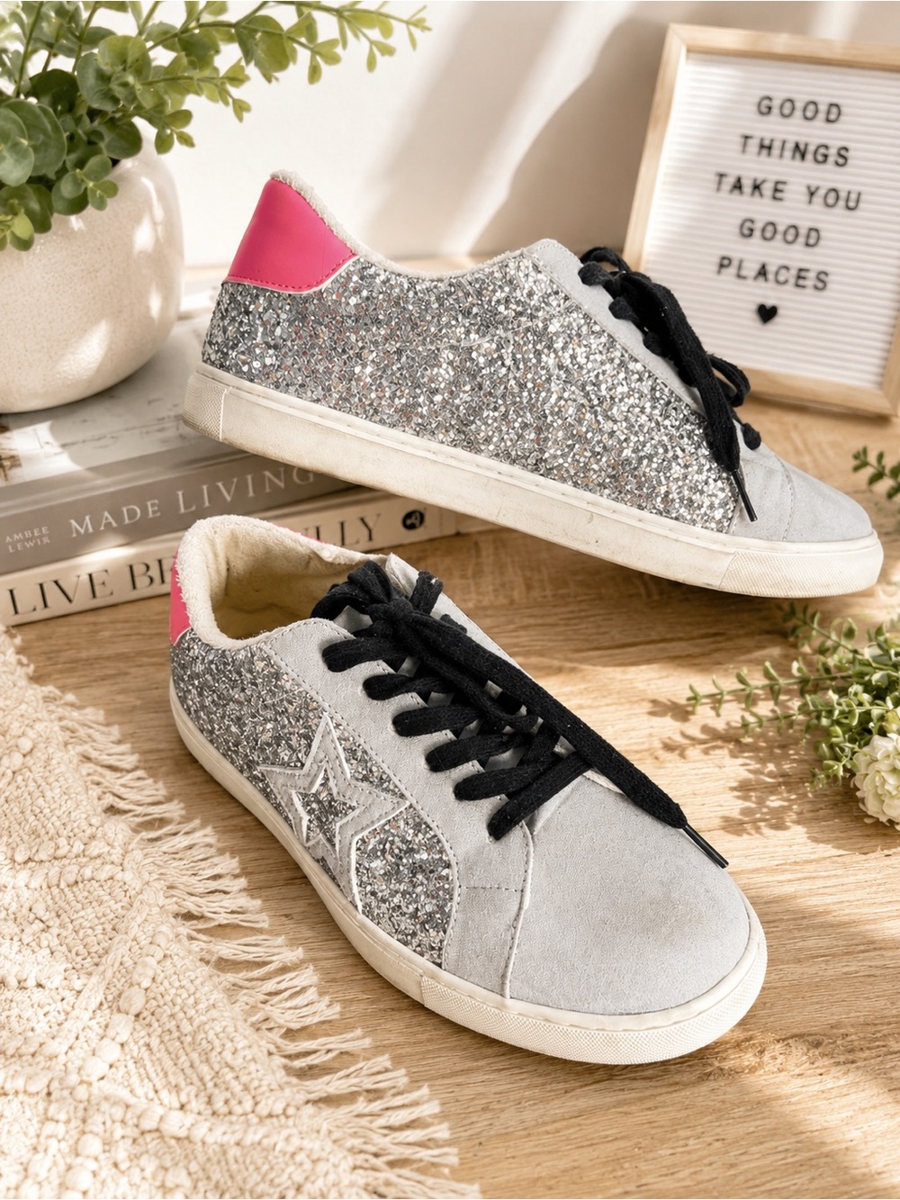 torrid Silver Glitter Low-Top Sneakers with Pink Heel wide width - Picture 1 of 6